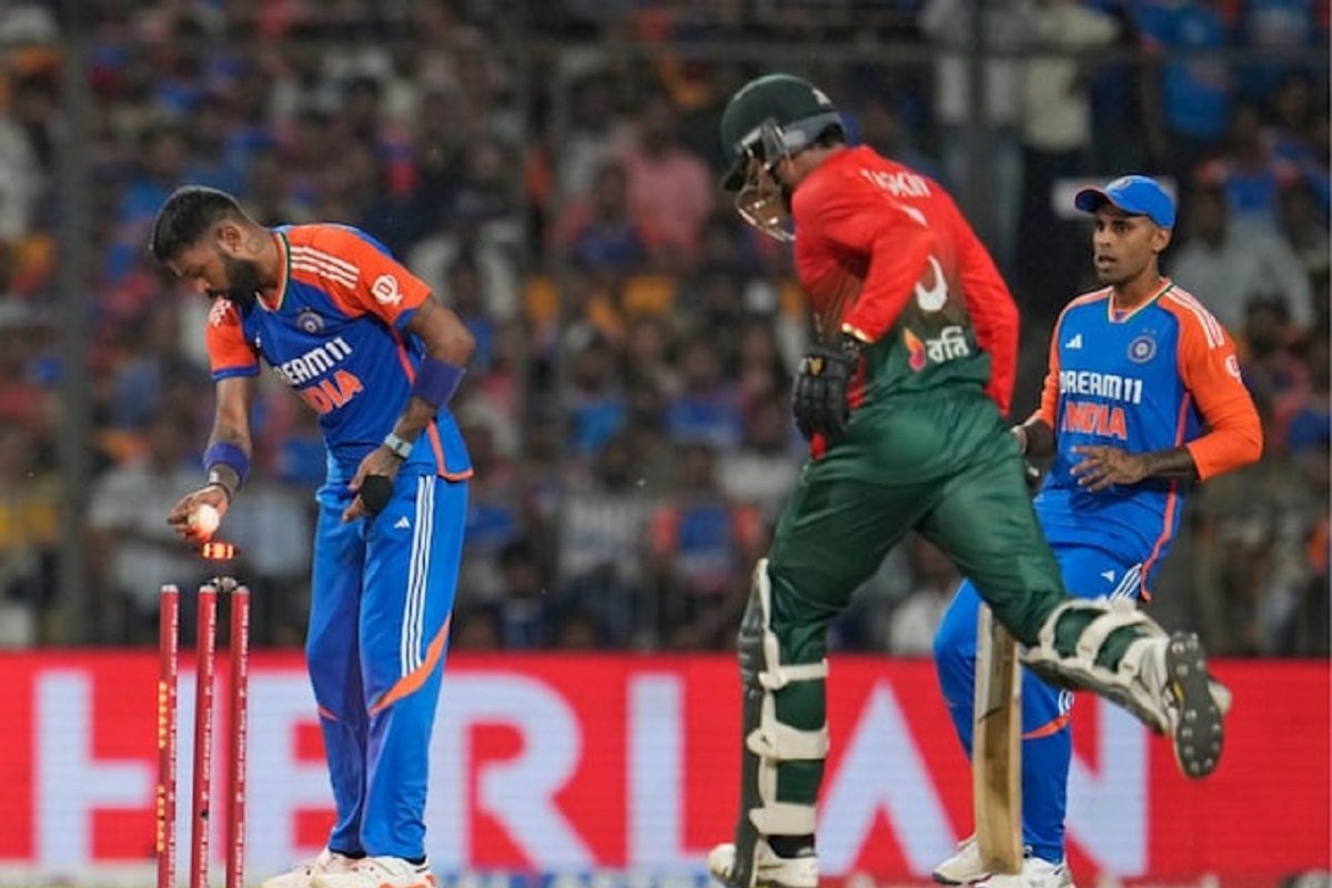 দ্বিতীয় T20-তে বাংলাদেশকে উড়িয়ে দিল ভারত! সিরিজও জিতল গম্ভীর বাহিনী দ্বিতীয় T20-তে বাংলাদেশকে উড়িয়ে দিল ভারত! সিরিজও জিতল গম্ভীর বাহিনী