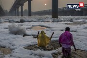 এ কী! বিষাক্ত ফেনায় সাদা হয়ে গিয়েছে যমুনা! দীপাবলির আনন্দের পর ভয়ঙ্কর ছবি