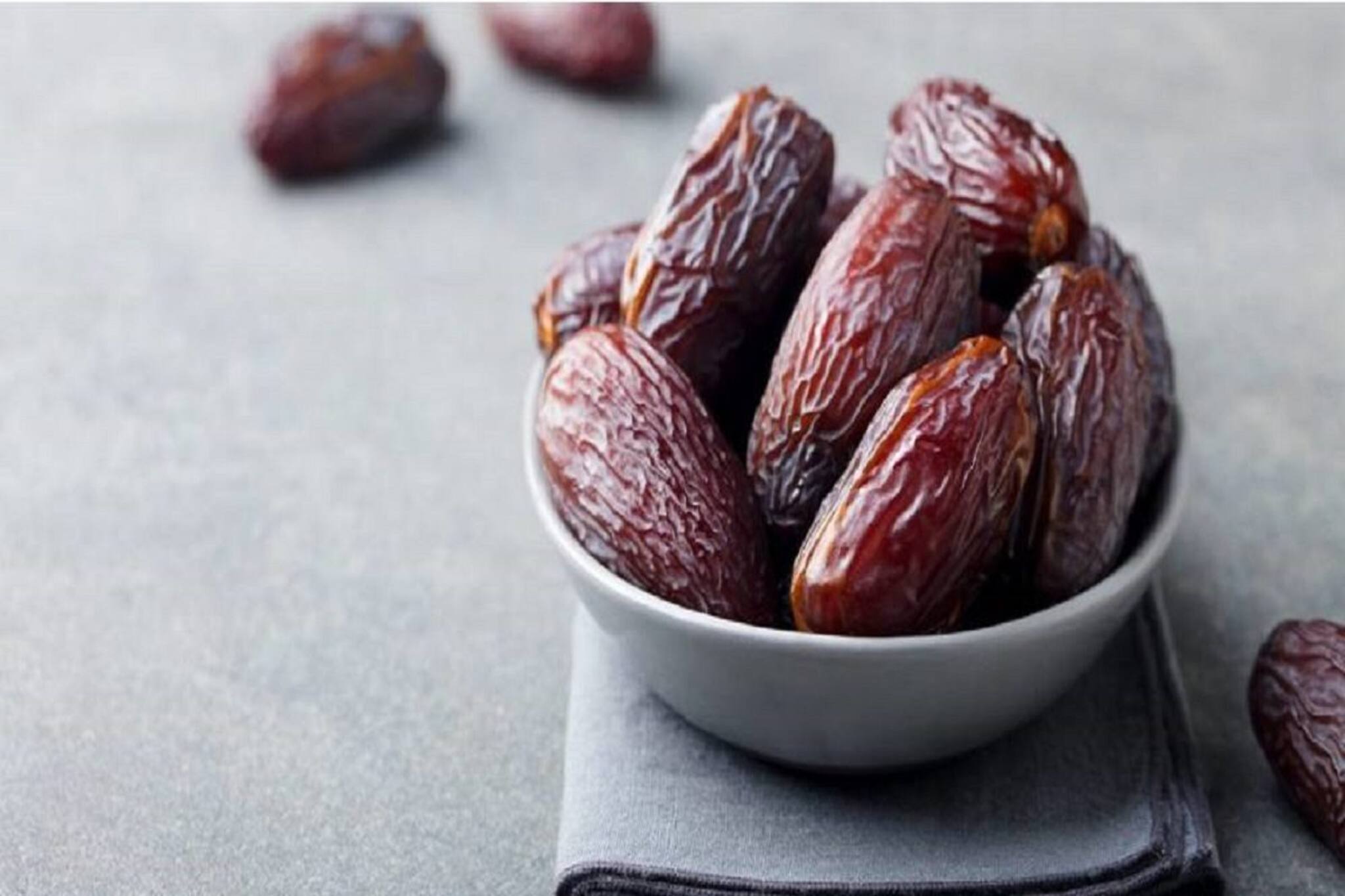 রোজ ২-৩ টে এই ড্রাই ফ্রুট-এ হাড় হবে স্টিলের মতো শক্ত, বুদ্ধি প্রখর