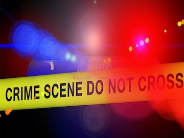 Pune Flat Case Mystery: ডেলিভারি এজেন্ট নয়, ফ্ল্যাটে এসেছিল নিজের পুরুষ বন্ধু! সেলফিও নিজেই তোলেন তরুণী, পুণে কাণ্ডে চাঞ্চল্যকর মোড় Pune Flat Case Mystery: ডেলিভারি এজেন্ট নয়, ফ্ল্যাটে এসেছিল নিজের পুরুষ বন্ধু! সেলফিও নিজেই তোলেন তরুণী, পুণে কাণ্ডে চাঞ্চল্যকর মোড়