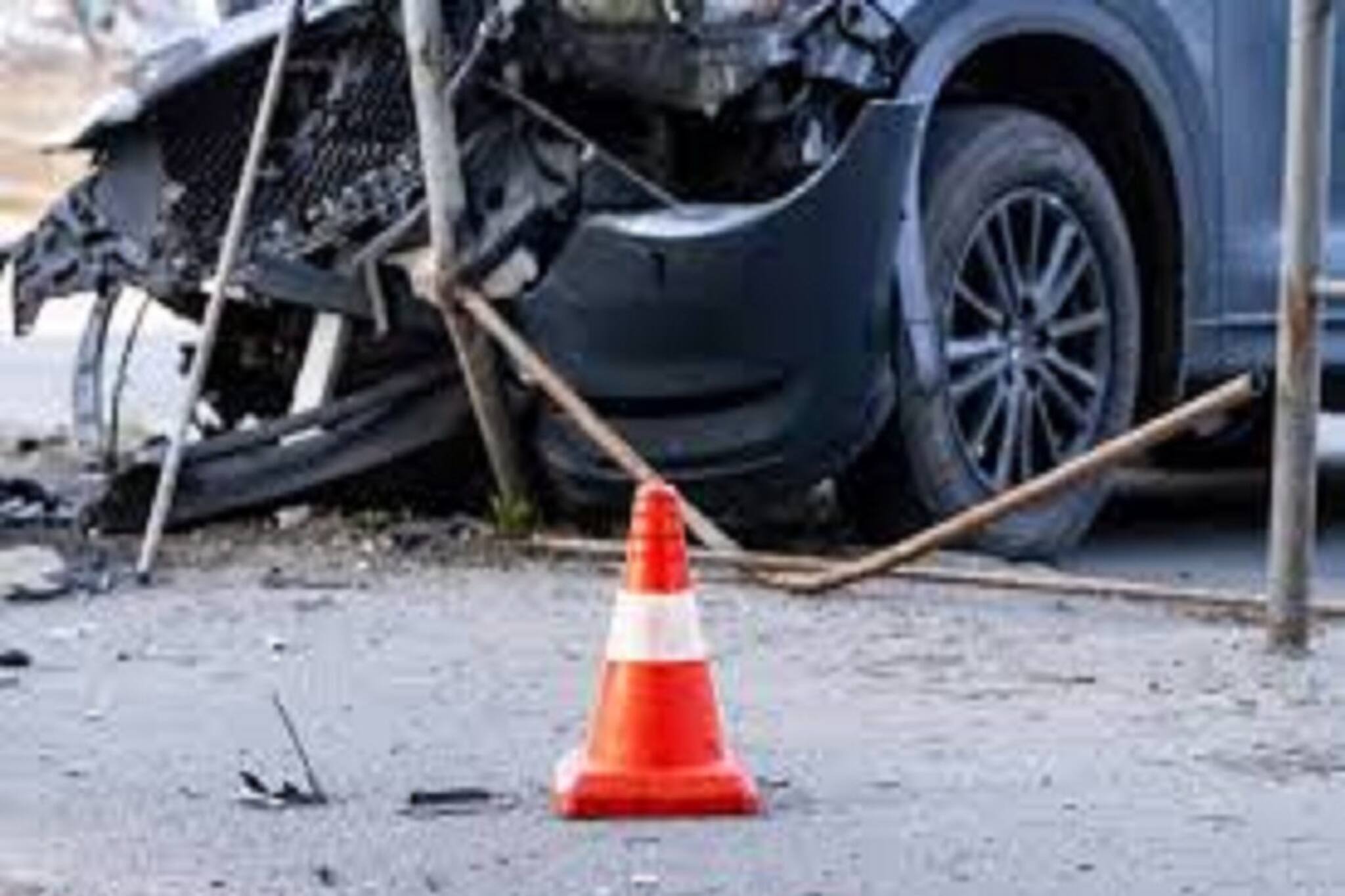 ভিতরে ছিলেন ইসকনের ৩ সন্ন্যাসী, মর্মান্তিক গাড়ি দুর্ঘটনা উলুবেড়িয়ায়!