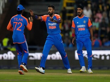 রান উঠল হুড়মুড় করে, কী করে এত সহজে রান লুটলেন তিলক-সঞ্জু, হল পাঁচটি রেকর্ড