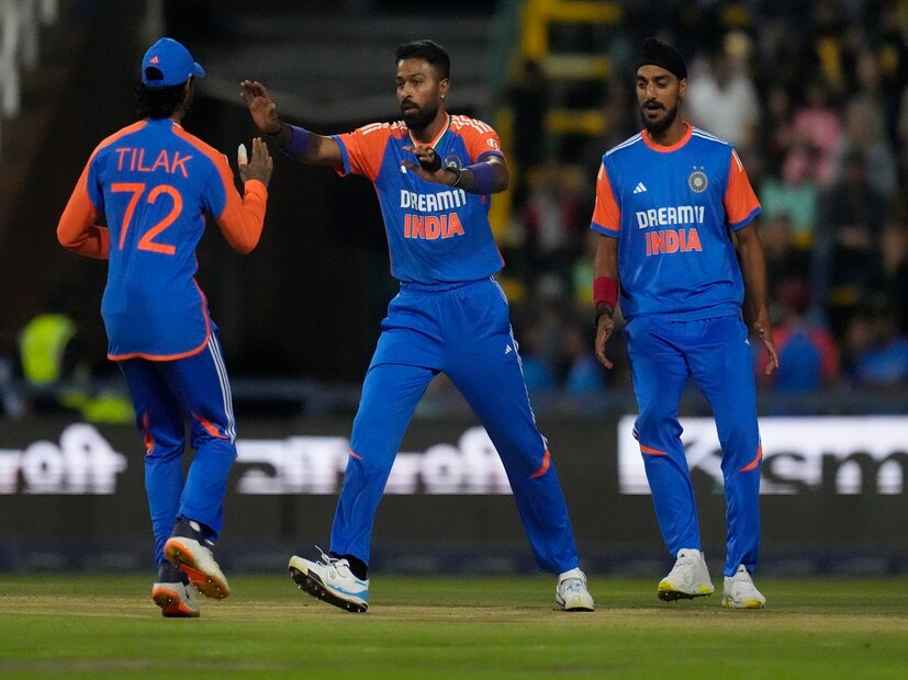 India's Record: ভারত বনাম দক্ষিণ আফ্রিকা চতুর্থ টি টোয়েন্টি সিরিজে ভারতীয় ব্যাটসম্যানরা রানের তুবড়ি, রকেট পোড়ালেন তেমনিই একাধিক রেকর্ডের সাক্ষী রইল জোবার্গের মাঠ৷ Photo- AP