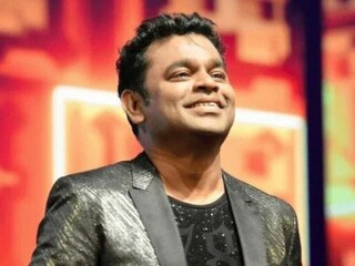 এদিকে এই বিতর্কের যোগ্য জবাব দিয়েছেন এআর রহমানের পুত্র এআর আমিনও। এই ধরনের ভিত্তিহীন জল্পনার কড়া নিন্দাও করেছেন। ইনস্টাগ্রামে এআর আমিন একটি ছবি শেয়ার করেছেন। যেখানে দেখা যাচ্ছে রহমানের সঙ্গে রয়েছে এক ছোট্ট শিশু।
