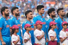 ম্যাচের আগে জাতীয় সঙ্গীতের সময় প্লেয়াদের সঙ্গে শিশু থাকে কেন? তাদের কী বলা হয়?