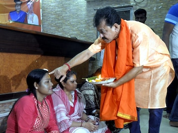 মুরলিধর সেন লেনের অফিসে ভাইফোঁটা