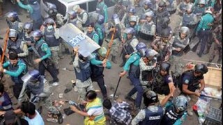 ইস্কনের সন্ন্যাসীর গ্রেফতারিকে কেন্দ্র করে ফের অশান্ত বাংলাদেশ৷ ছবি- পিটিআই