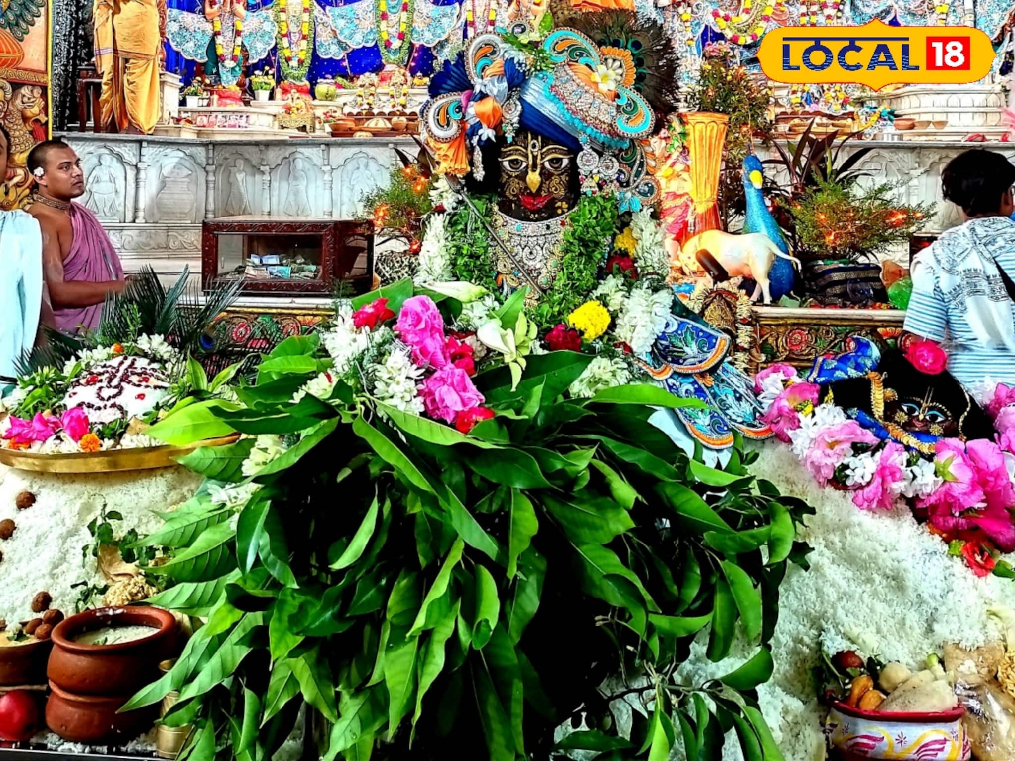 গোবর্ধন পুজোর এলাহি আয়োজন, ১০৮ পদের ব্যঞ্জন দেওয়া হয় পুজোয়, রইল ফটো