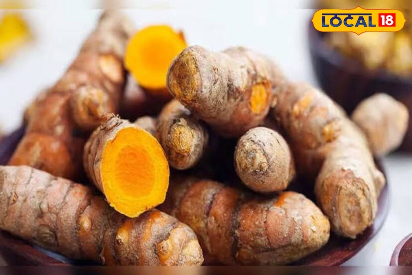 প্রতিদিন সকালে খালি পেটে যদি কাঁচা হলুদ খাওয়া হয়, তবে একাধিক সমস্যা থেকে নিমেষেই মুক্তি মেলে। 