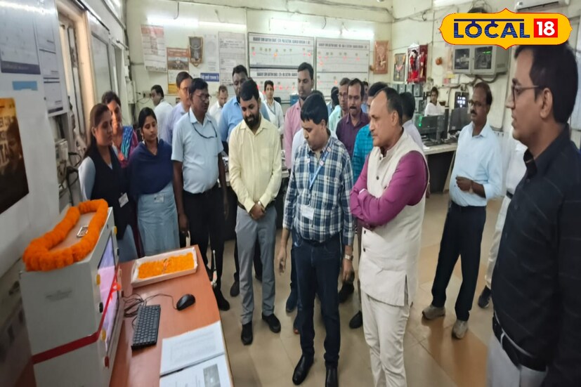 *কিন্তু কীভাবে কাজ করবে এই ডিভাইস? বলা হয়েছে, এই ডিভাইসের মাধ্যমে লোকো পাইলটদের আপৎকালীন পরিস্থিতিতে প্রতিক্রিয়া বা সিদ্ধান্ত গ্রহণের ক্ষমতা উন্নত করবে। বিশেষ করে জরুরি পরিস্থিতিতে চালকরা কী করবেন, তার মান উন্নত করবে এই ডিভাইস।