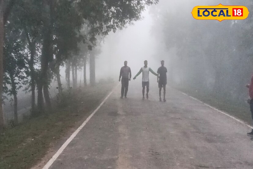 আবহাওয়ার পরিবর্তন হচ্ছে জেলাগুলিতে। গৌড়বঙ্গের জেলাগুলিতে হালকা শীতের আমেজ। নভেম্বরের প্রথম সপ্তাহ থেকেই শীতের প্রবেশ।