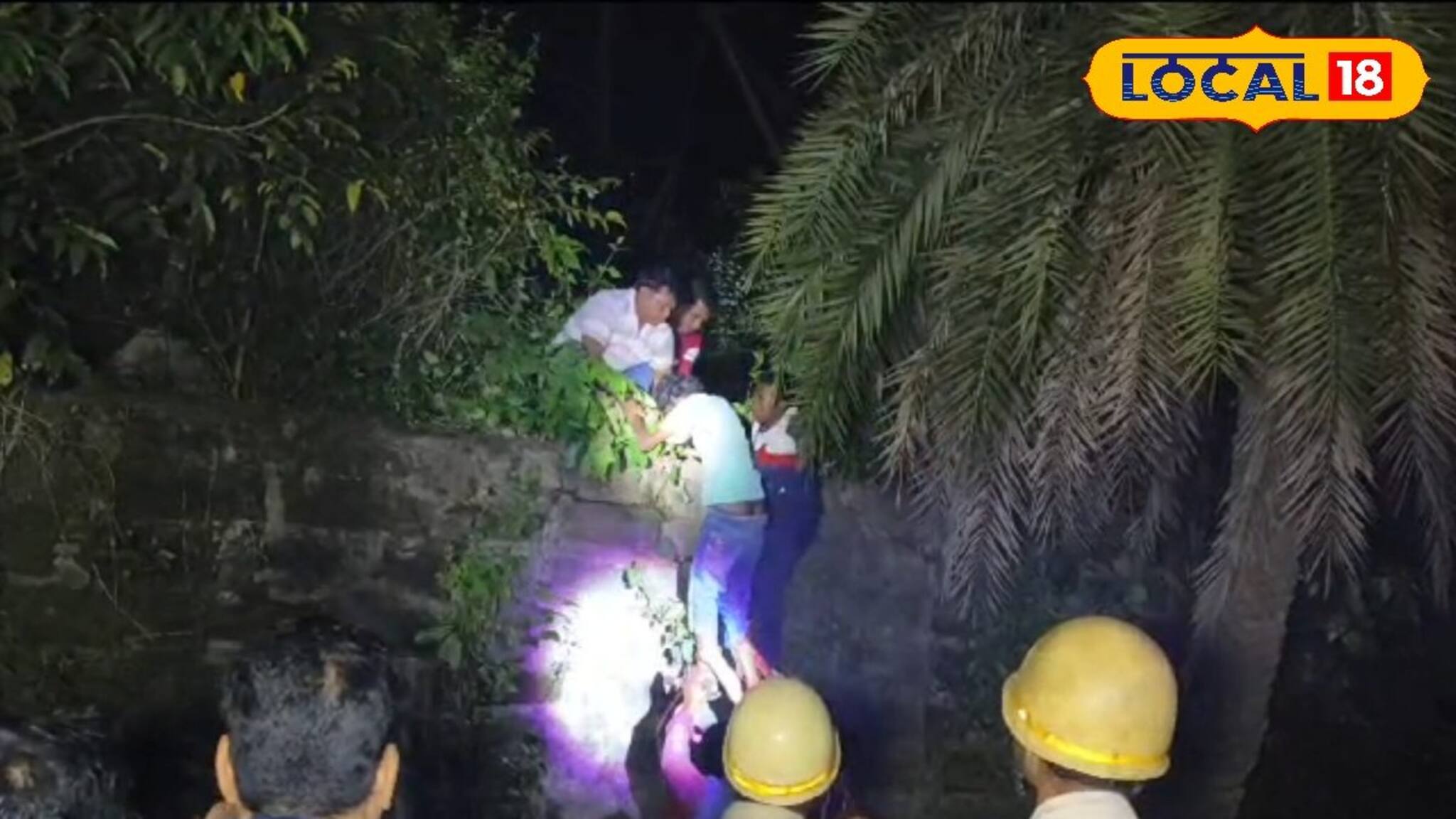 বাবার বকুনি খেয়ে ছেলে যে কাজ করল...! ঘণ্টার পর ঘণ্টা এলাকায় হুলুস্থুল কাণ্ড!