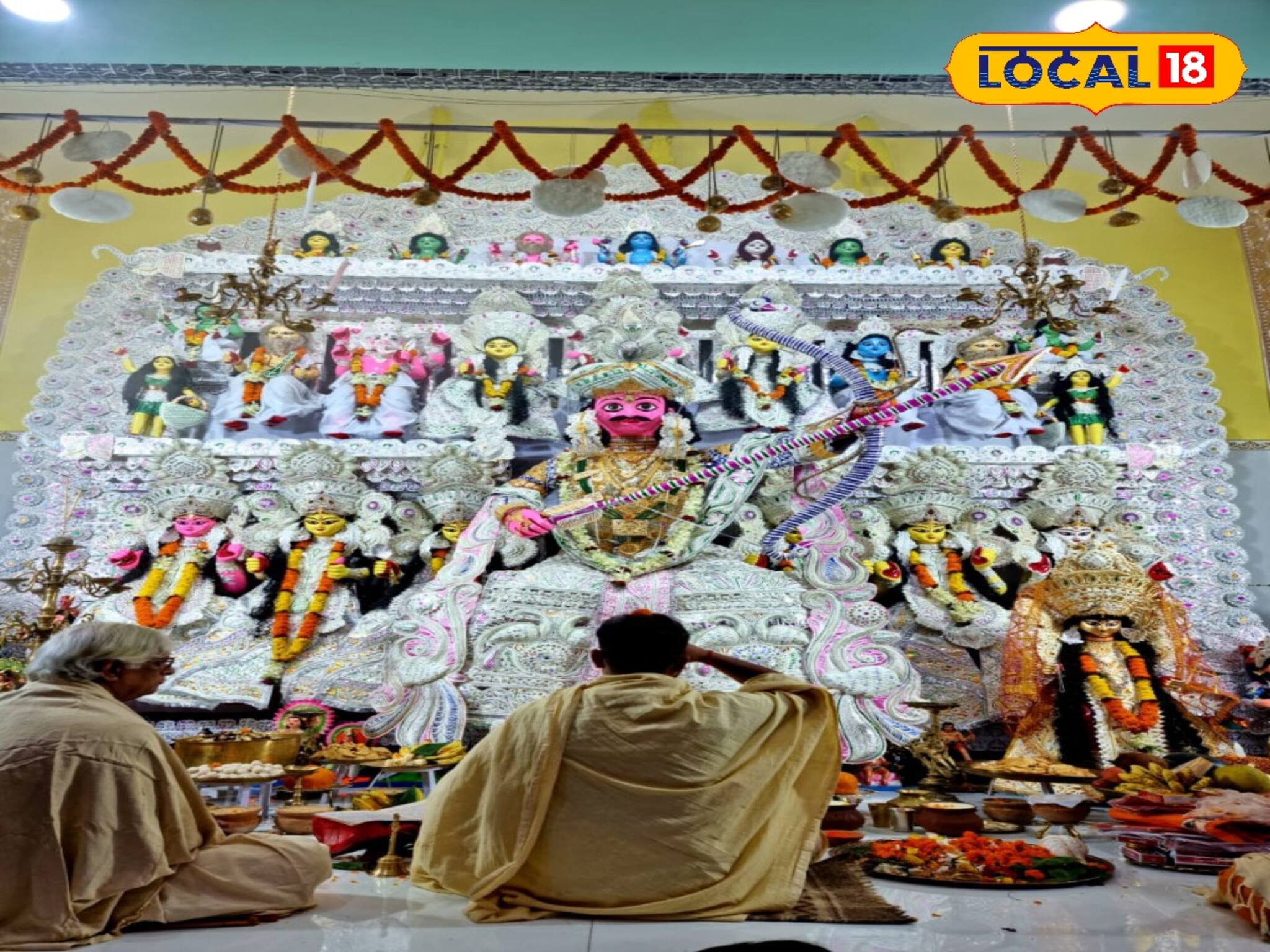 ২৪ দেব-দেবী সহ বাঁকে বিহারী কার্তিক পুজো, সঙ্গে সপ্তাহব্যাপী বিরাট মেলা