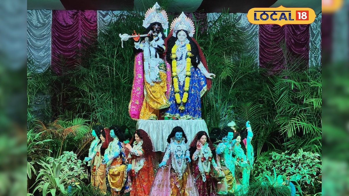 রাসযাত্রা এখানে বিশাল উৎসব, সব ঠাকুরদেরই দেখতে পাবেন এলে, রইল ফটো