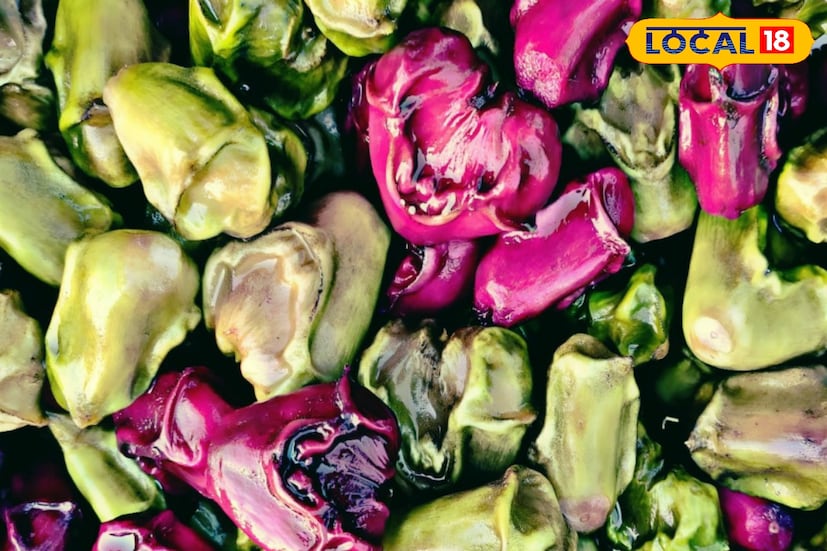 এই ফলে থাকা ভিটামিন, খনিজ এবং অ্যান্টি-অক্সিডেন্টের মতো প্রয়োজনীয় উপাদান গুলো কাশি এবং গলার সমস্যা থেকে তাৎক্ষণিক ভাবে উপশম দেয়।