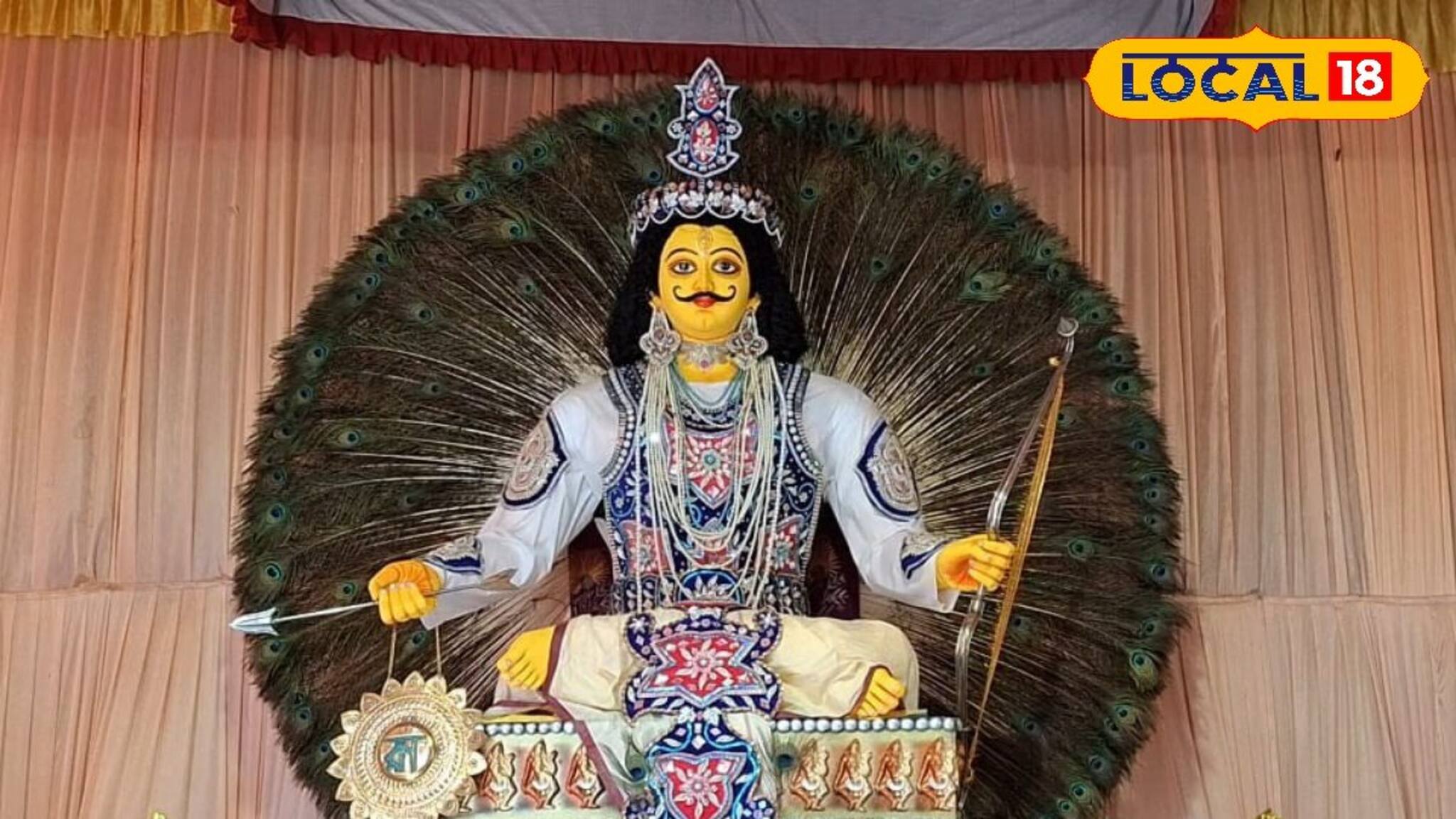 রাস আর কার্তিক পুজো মিলেমিশে একাকার বাঁশবেড়িয়া ! পর্তুগিজদের সময় থেকেএই উৎসব আজও জমজমাট