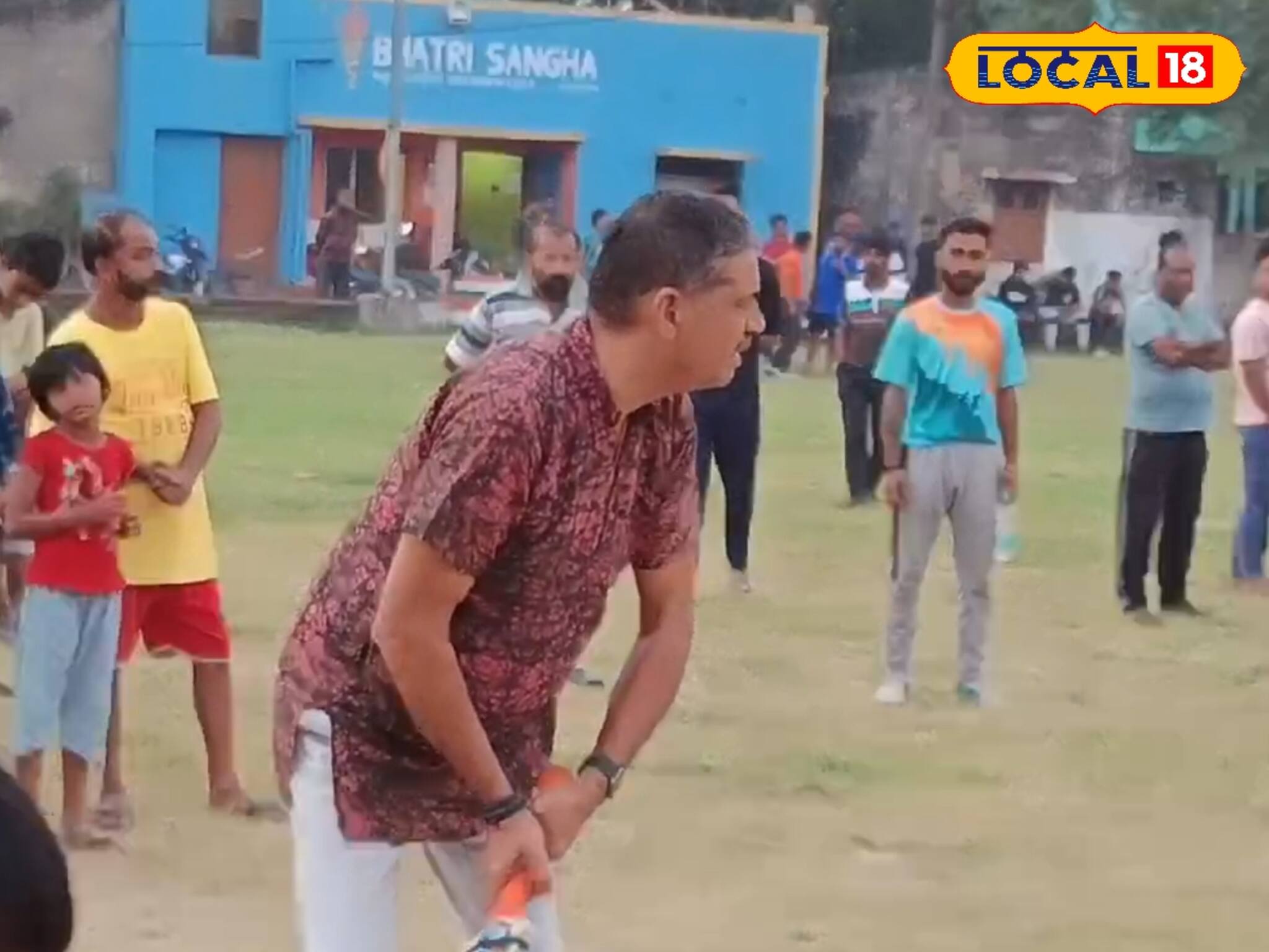 ২২ গজে দেখালেন নিজের দাপট, হাঁকালেন বড় বড় ছক্কা! মাঠে ম্যাজিক দেখালেন কীর্তি