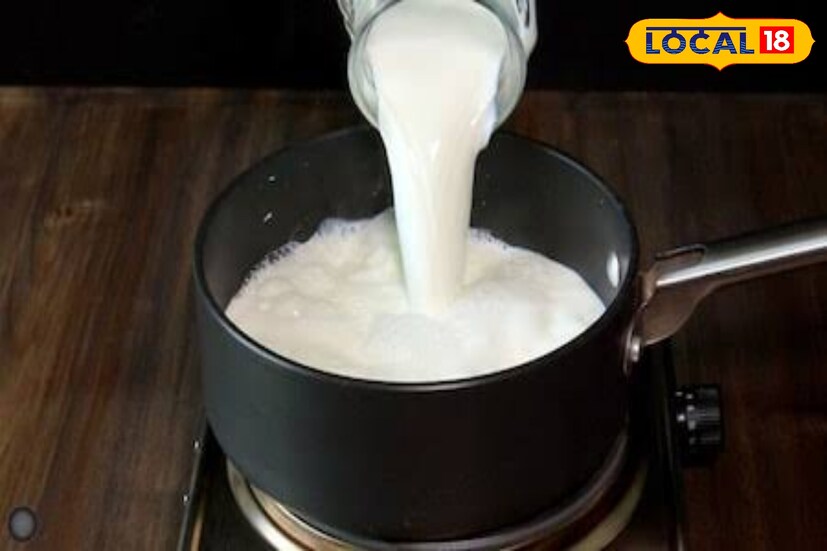 যারা কেক তৈরি করে থাকেন, তারা এই কেটে যাওয়া দুধ দিয়ে তা তৈরি করতে পারবেন। এক্ষেত্রে ডিম বা মাখনের দরকার পড়ে না।