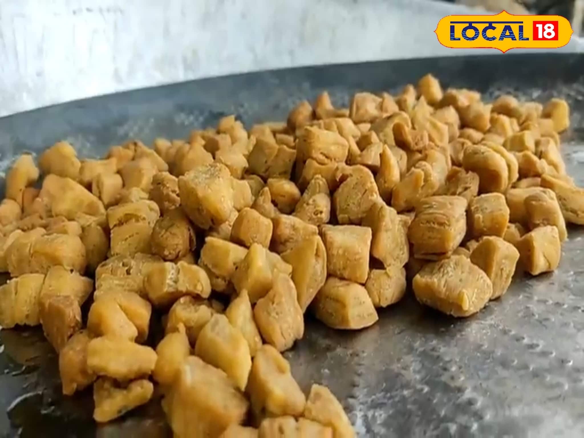 চায়ের সঙ্গে এই 'টা' থাকলে জমে যাবে আড্ডা!বাড়িতে বানান বাঙালি কটকটি, রইল রেসিপি