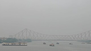 কলকাতা আর হাওড়ায় বায়ুদূষণের মাত্রা ক্রমবর্ধমান (Photo: Siddhartha Sarkar)
