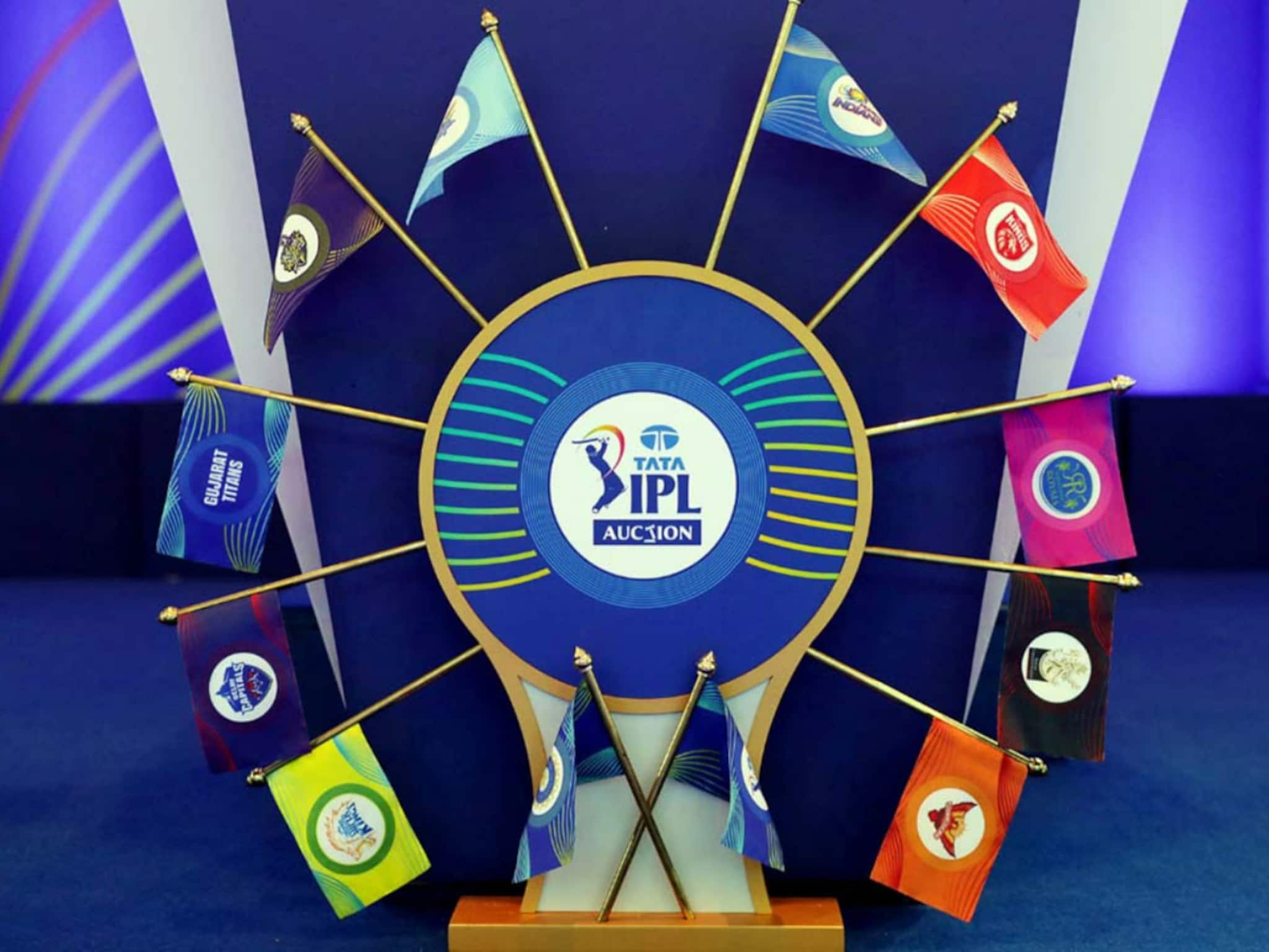 নিলামে কোন দলের পকেটে কত টাকা? কতজন প্লেয়ার কিনতে পারবে প্রতিটি দল? জেনে নিন বিস্তারিত