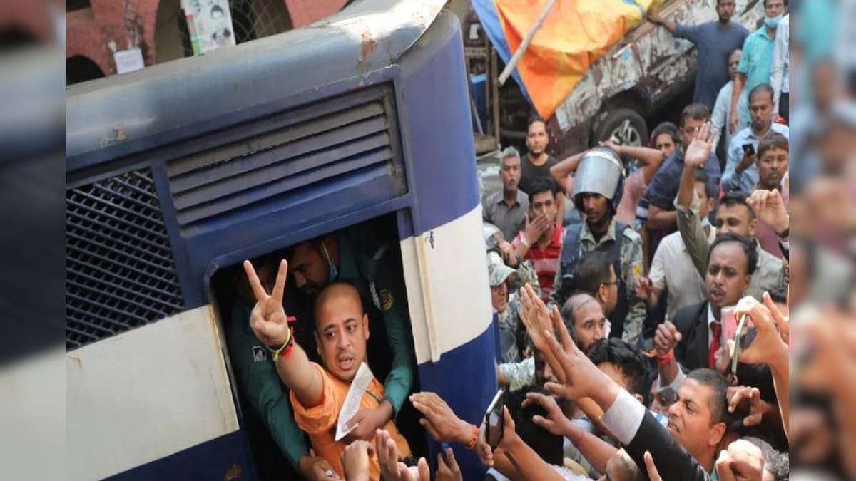 এবার ইসকনকে নিষিদ্ধ করার দাবি, মামলা হল বাংলাদেশের হাইকোর্টে! আদালতে কী বলল ইউনূস সরকার?