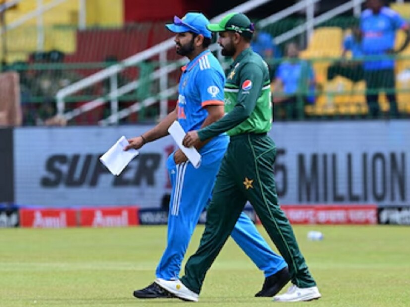 ভারতীয় ক্রিকেট দল শেষবার দ্বিপাক্ষিক সিরিজ খেলতে পাকিস্তান সফরে গিয়েছিল ২০০৫-০৬ মরশুমে। তবে এর পরও ২০০৮ সালের এশিয়া কাপ খেলার জন্য ভারতীয় দল গিয়েছিল ওদেশে। ২০০৮-এ মুম্বইয়ের সন্ত্রাসবাদী হামলার পর আর পাকিস্তানে ক্রিকেট খেলতে যায়নি ভারতীয় দল। নিরাপত্তার স্বার্থ ছিল, সঙ্গে বিসিসিআই এক্ষেত্রে ভারত সরকারের সিদ্ধান্তকে সমর্থন জানিয়েছে।