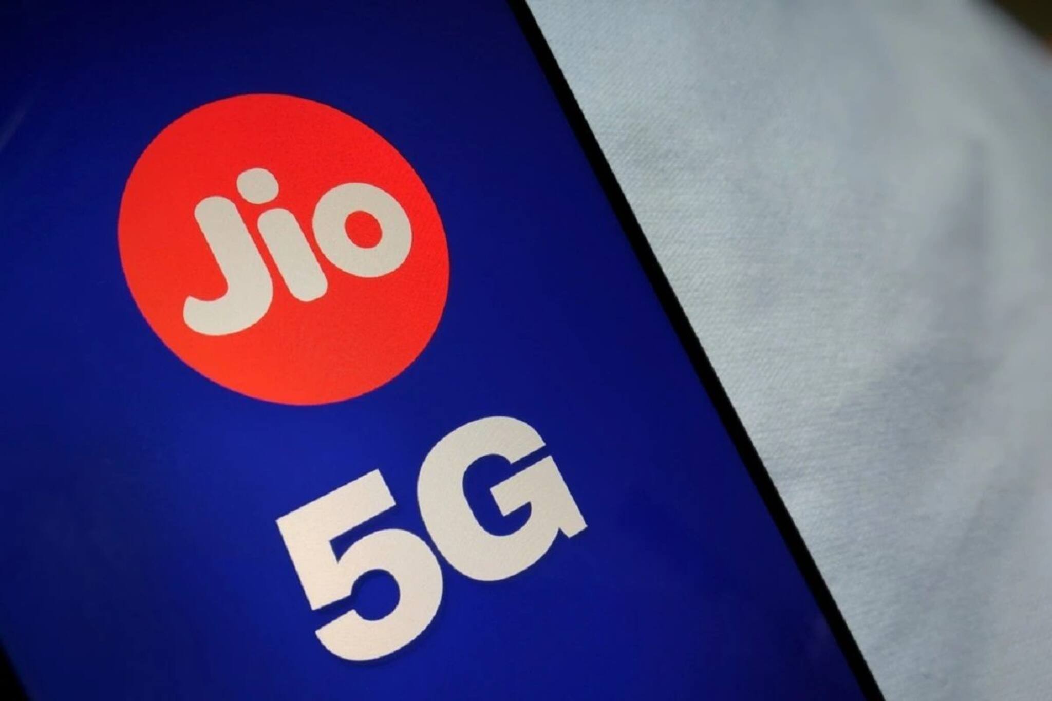 AirFiber প্ল্যান অফার চালু করল Jio; মাত্র ১১১১ টাকায় ৫০ দিনের ভ্যালিডিটি!