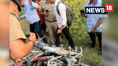 অল্পের জন্য প্রাণ রক্ষা! বাইককে ঘষটাতে ঘষটাতে নিয়ে গেল বন্দে ভারত, বিস্তারিত জানুন অল্পের জন্য প্রাণ রক্ষা! বাইককে ঘষটাতে ঘষটাতে নিয়ে গেল বন্দে ভারত, বিস্তারিত জানুন