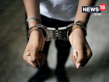 কানাডা যাওয়ার অনুমতি মেলেনি, রাগে মাকে খুন করে ফেলল ছেলে!