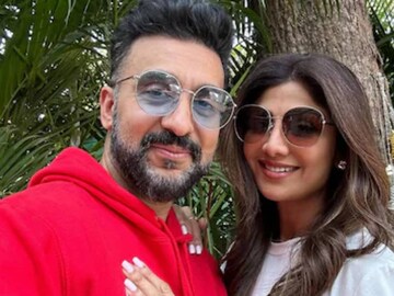 Bollywood News: ‘…এটা আর নেওয়া যাচ্ছে না’; পর্ন-কাণ্ডে ইডি অভিযানের পরেই হুঁশিয়ারি দিলেন রাজ Bollywood News: ‘…এটা আর নেওয়া যাচ্ছে না’; পর্ন-কাণ্ডে ইডি অভিযানের পরেই হুঁশিয়ারি দিলেন রাজ