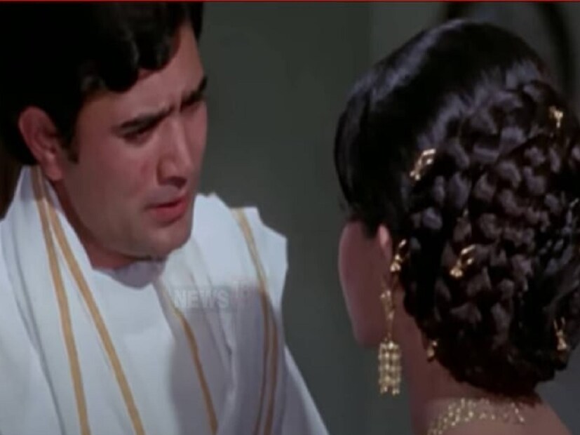 ষাটের দশকে রূপালি পর্দা মাতিয়ে রেখেছিলেন শর্মিলা ঠাকুর। বাংলা-হিন্দি সর্বত্রই তখন তাঁর জয়জয়কার। জিতেন্দ্র, ধর্মেন্দ্র, রাজেশ খান্নার মতো সুপারস্টারদের সঙ্গে কাজ করেছেন। উপহার দিয়েছেন একাধিক ব্লকবাস্টার ছবি। কিন্তু একসময় শর্মিলার আর্থিক অবস্থা ভাল ছিল না মোটেই। বাড়ি ভাড়ার টাকা জোগাড় করতে হিমশিম খেতেন। আজ তিনি ২৭০০ কোটি টাকার মালকিন। 