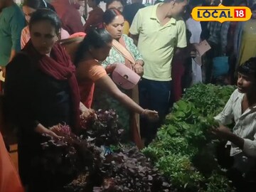 শীত এলেই বাজারে সবুজ শাকসবজির রমরমা