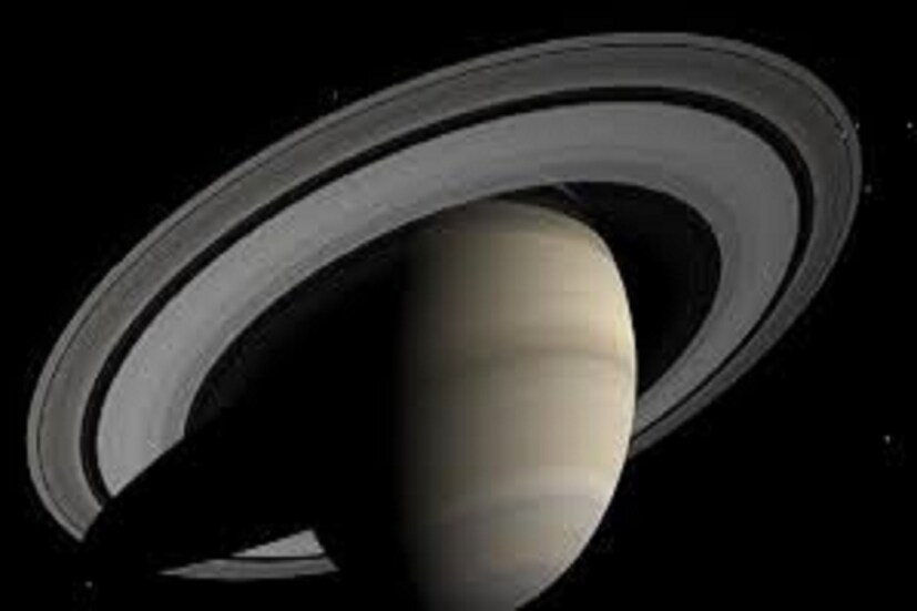 তবে শনির এই অবস্থানের পরিবর্তনের ফলে গত ১৫ নভেম্বর ২০২৪ শনি সোজা চালে ফিরেছেন অর্থাৎ মার্গি হয়েছে ৷ প্রতীকী ছবি ৷