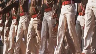 ট্রাফিক সিগন্যালে স্ত্রীর নাচের ভিডিও ভাইরাল! চণ্ডীগড়ের পুলিশ কনস্টেবল বরখাস্ত...