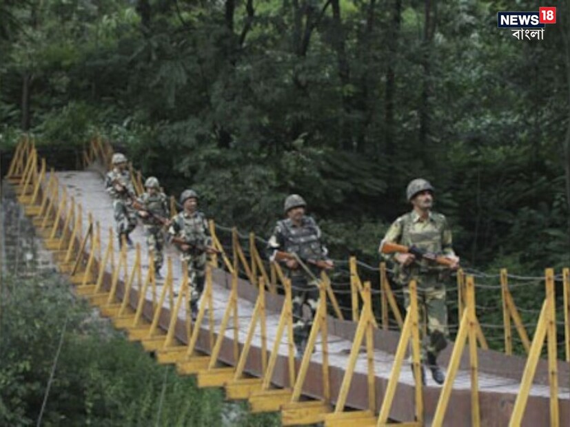 লাইন অফ অ্যাকচুয়াল কন্ট্রোল এবং লাইন অফ কন্ট্রোলের পার্থক্য:লাইন অফ অ্যাকচুয়াল কন্ট্রোল এবং লাইন অফ কন্ট্রোলের মধ্যে মূল পার্থক্য হল, এলএসি বা লাইন অফ অ্যাকচুয়াল কন্ট্রোলে দুই দেশের মধ্যে বাফার জোন রয়েছে। ভারত ও চিনের সেনাবাহিনী তাঁদের নিজ নিজ সীমান্তে নির্দিষ্ট দূরত্ব বজায় রেখে টহলদারি চালায়। তবে এলএসি নিয়ে দুই দেশই একমত নয়। সীমান্ত নিয়ে উভয়েরই নির্দিষ্ট মত রয়েছে। ফলে কখনও কখনও একপক্ষ বাফার জোন টপকে অন্যের সীমান্তে ঢুকে পড়ে সংঘাত বেঁধে যায়। যেমনটা গালওয়ানে হল।