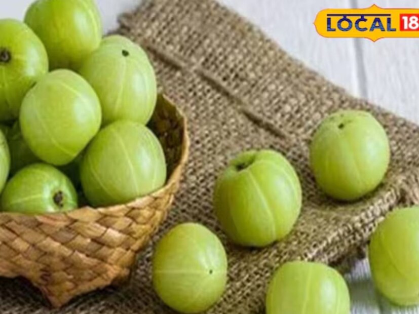 কিন্তু শুধু এটাই নয়, আমলা খাওয়া হজমে সাহায্য করে। আমলা জুসে থাকা পুষ্টি উপাদানগুলো হৃদযন্ত্রকে সুস্থ রাখতে গুরুত্বপূর্ণ ভূমিকা পালন করে। এছাড়া, টক স্বাদের এই ফলটি গ্যাস অ্যাসিডিটি সমস্যায় ভোগা ব্যক্তিদের জন্য খুব উপকারী।