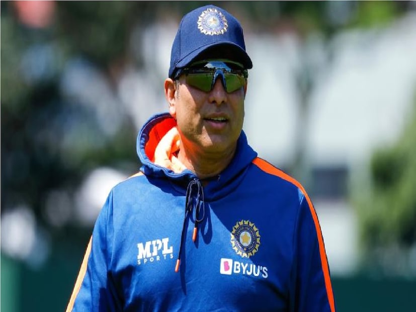 এর আগেও ভারতীয় দলের কোচ হওয়ার প্রস্তাব ছিল ভিভিএস লক্ষ্মণের কাছে। তবে জাতীয় অ্যাকাডেমির প্রধান তখন আগ্রহ দেখাননি। একাধিকবার স্ট্যান্ড-ইন কোচ হিসেবে কাজ করেছেন তিনি। তবে এবার তাঁকে পাকাপাকিভাবে কোচের পদে দেখা যায় কি না সেটাই দেখার।