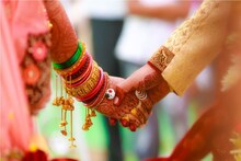 লাগাতার শারীরিক সম্পর্ক, গোপনে বিয়েও করেন, দ্বিতীয়বার বিয়ে করতে গিয়েই সব শেষ...