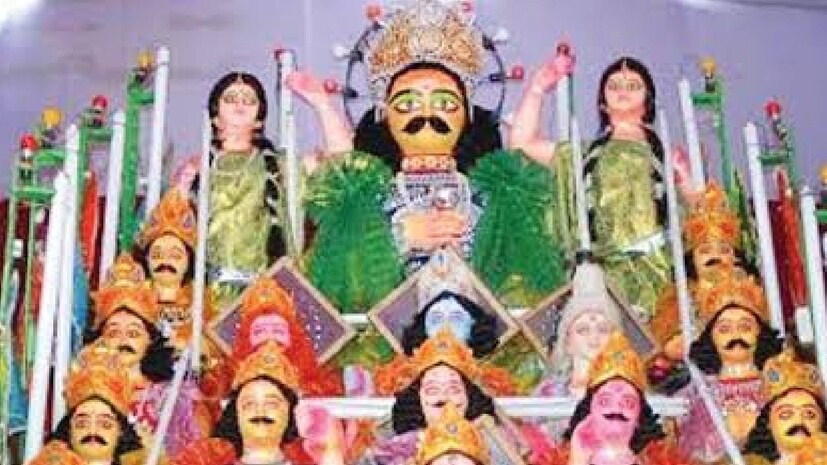 তার আগের দিন ১৫ নভেম্বর একাধারে কার্তিক পূর্ণিমা, দেবদীপাবলি এবং রাসপূর্ণিমা৷