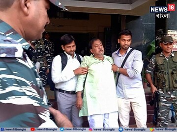 অসুস্থ জ্যোতিপ্রিয় মল্লিক (ফাইল ছবি)