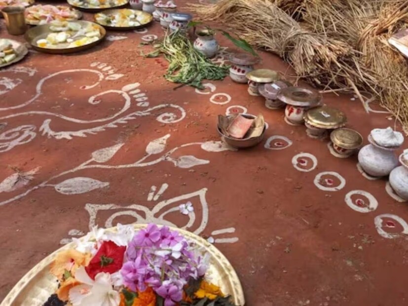 কার্তিক সংক্রান্তিতে (মাসের শেষ দিন) এই ব্রত শুরু হয়। পুরো অগ্রহায়ণ মাস ধরে এই ব্রত পালন করা হয়। অগ্রহায়ণের সংক্রান্তির দিন এই ব্রত শেষ হয় ইতু বিসর্জনের মধ্য দিয়ে।