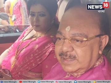 দলে নেই, 'দূরেও' নেই! ফের মমতার ভাইফোঁটা নিতে হাজির শোভন! আরজি কর নিয়েও চমকে ওঠা মন্তব্য