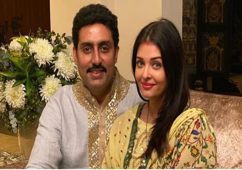 ঐশ্বর্য অনেকগুলি বিলাসবহুল গাড়ির মালিক। যদি ঐশ্বর্যের সম্পদের সঙ্গে তাঁর স্বামী অভিষেক বচ্চনের সম্পদের তুলনা করা যায়, তাহলে দেখা যাবে, অভিনেতার মোট সম্পত্তি ২৮০ কোটি টাকার। যা ঐশ্বর্যের সম্পত্তির তুলনায় অনেকটাই কম। 