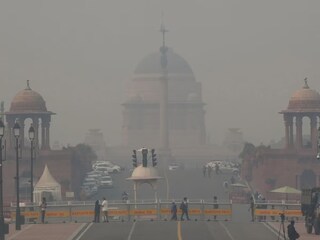 দূষণে ভয়াবহ দিল্লি! 