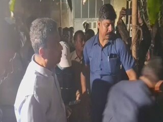 ঘটনাস্থলে মেয়র ফিরহাদ হাকিম