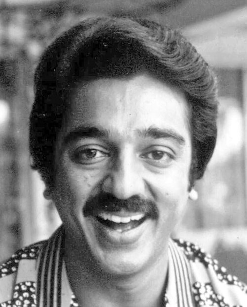 ছবির জগতের তিনি যতটা দক্ষ, তাঁর প্রেমিক জীবনের জন্য তিনি শিরোনামে রয়েছেন।