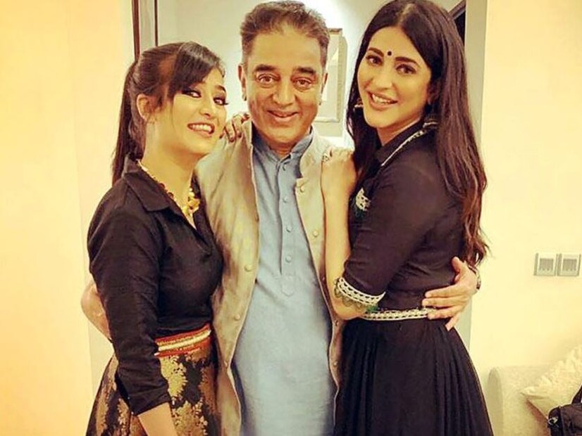 এই বিয়ে থেকে তার দুটি মেয়েও রয়েছে, শ্রুতি ও অক্ষরা। কিন্তু ২০০৪ সালে সারিকা ও কমল হাসানেরও বিবাহ বিচ্ছেদ ঘটে।