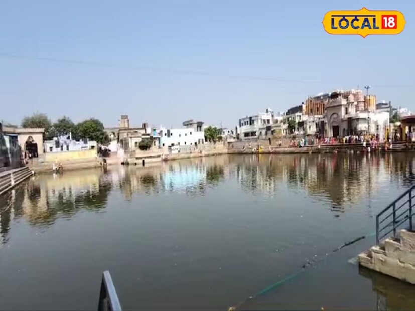 অনেকেই বলেন, ভগবানের বাস ভক্তের মনের ভিতরে। খাঁটি কথা। তবে, ভারতে এমন স্থানও আছে যেখানে ভগবানের লীলা উপলব্ধি করতে অসুবিধা হয় না, তাঁকে সেখানে নাকি খুঁজেও পাওয়া যায়। 