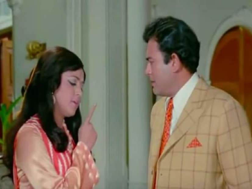কেন সম্পর্ক ভেঙে যায়? শোনা যায়, সঞ্জীব এমন স্ত্রী চেয়েছিলেন যিনি বাড়িতে থেকে তাঁর মায়ের সেবা করবেন। হেমা মালিনী তখন কেরিয়ারের মধ্যগগনে। সিনেমা ছাড়া অন্য কিছু ভাবার মতো অবকাশ তাঁর নেই। এই বিষয়েই দু’জনের মধ্যে দূরত্ব তৈরি হয়। সঞ্জীব কুমার পরে আর কাউকে বিয়ে করেননি। আজীবন অবিবাহিতই থেকে যান। আর হেমা বিয়ে করেন ধর্মেন্দ্রকে।